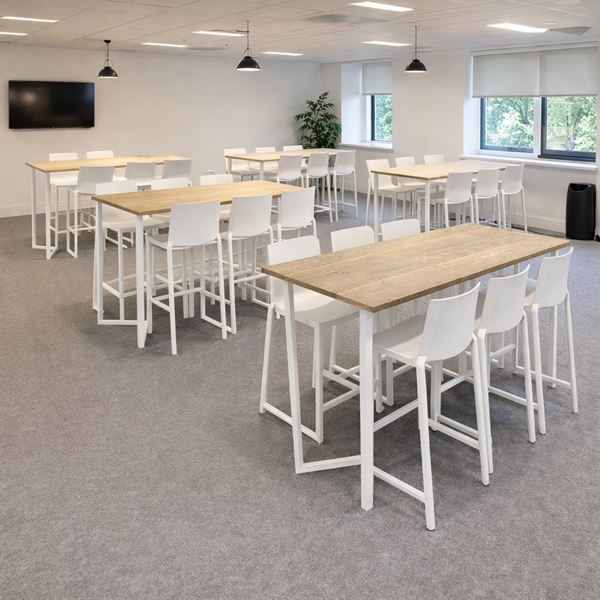 Statafel Tribo XL Wit - Steigerhout Old Look 180x80cm Statafel Tribo XL Wit - Steigerhout Old Look 180x80cm