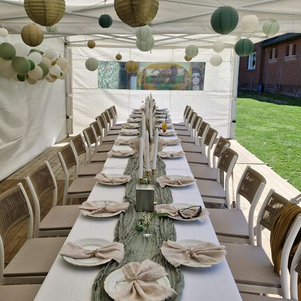 Stapelstoel Monaco wit met zitkussen