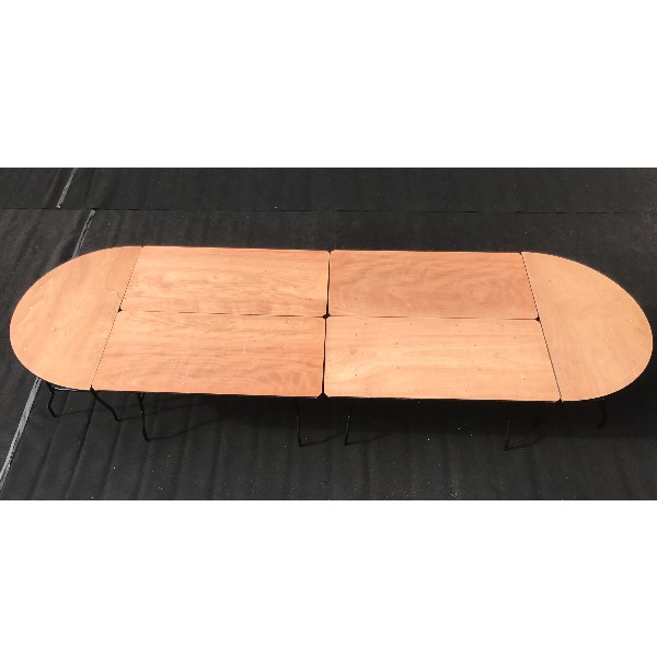 Ovale tafel 396x152cm (14 pers.)